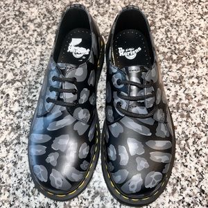 Dr Martens Distorted Leopard 1461 Oxford Shoe Women’s Size 6